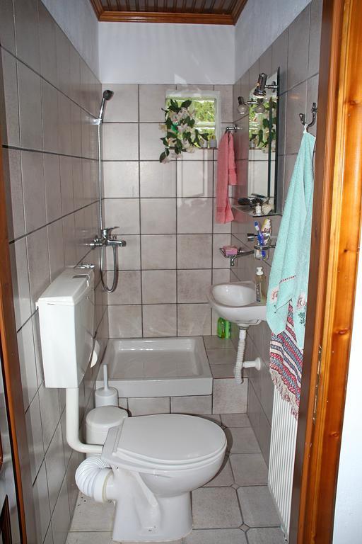Holiday home Katoikia Me Ta Pitharia *