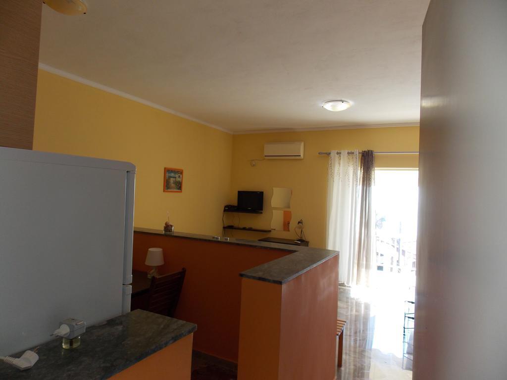 Apartment Zavitsa *