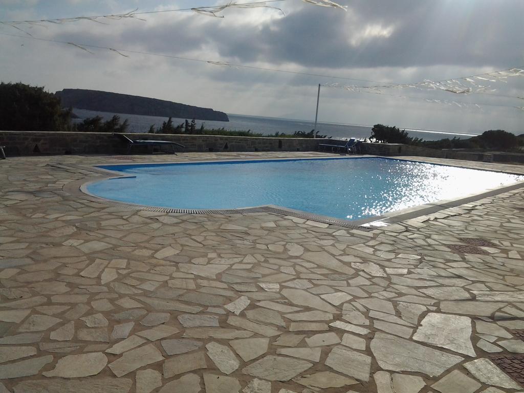 Marina Paros