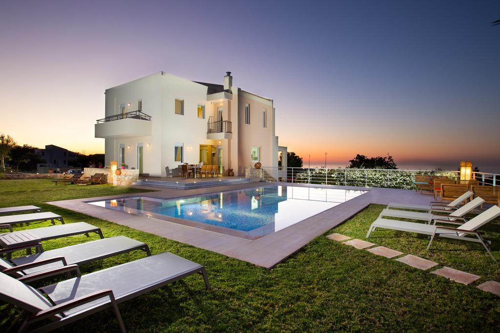 Villa Victoria Gallos