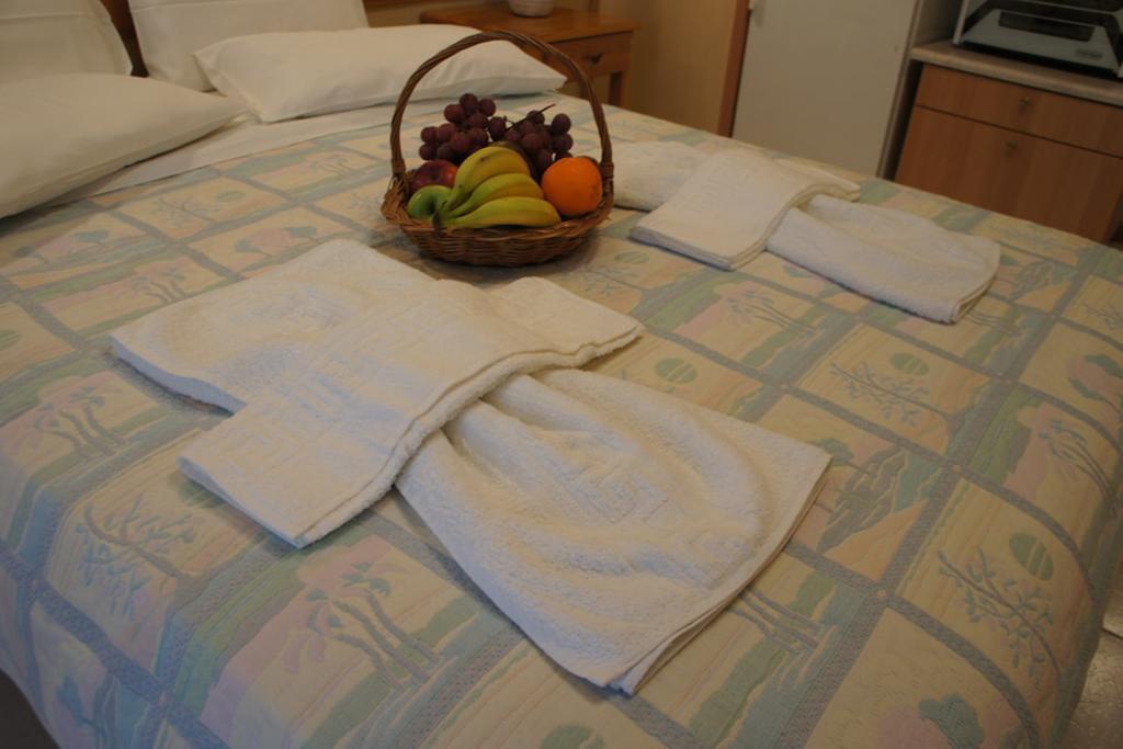 Aparthotel Nontas
