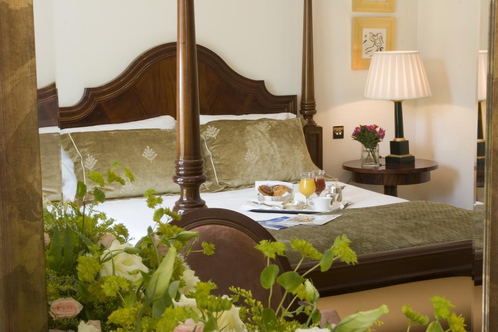 Hotel Pentelikon 5*