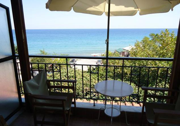 Apartment Harilaos Beach