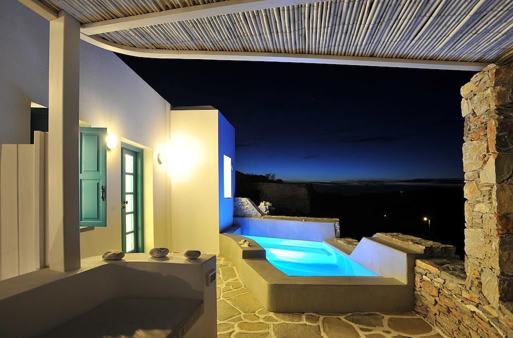 Kifines Folegandros Town