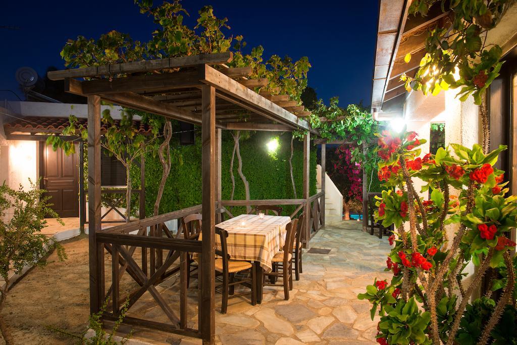 Aparthotel Ambelos 3*