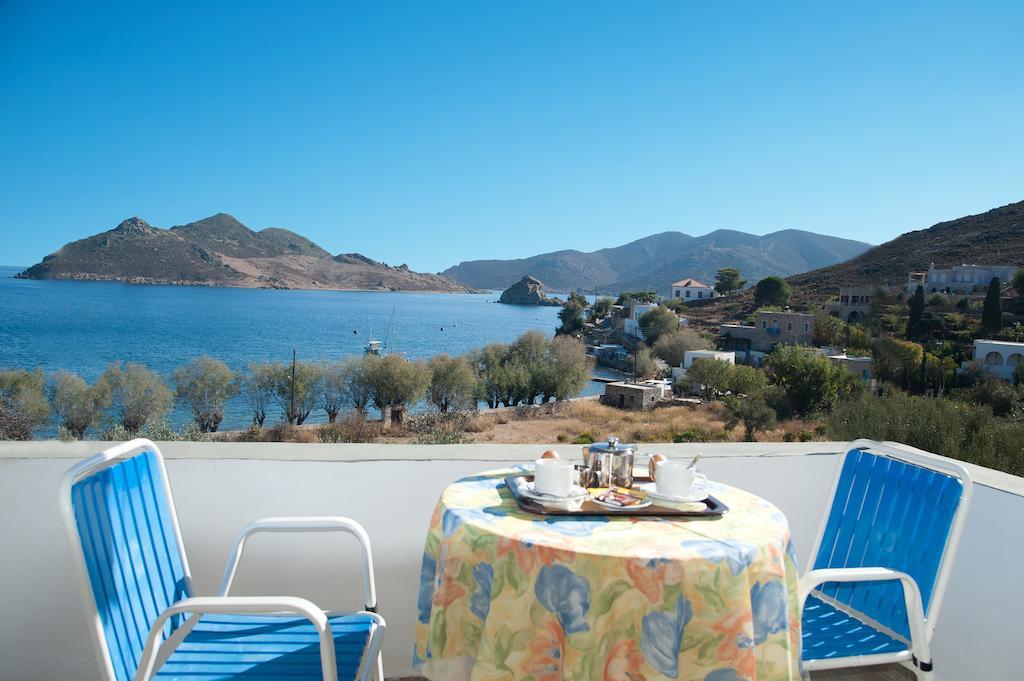 Apolafsis Grikos Bay (Patmos)