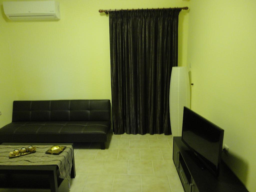 Aparthotel Suites Diakopto