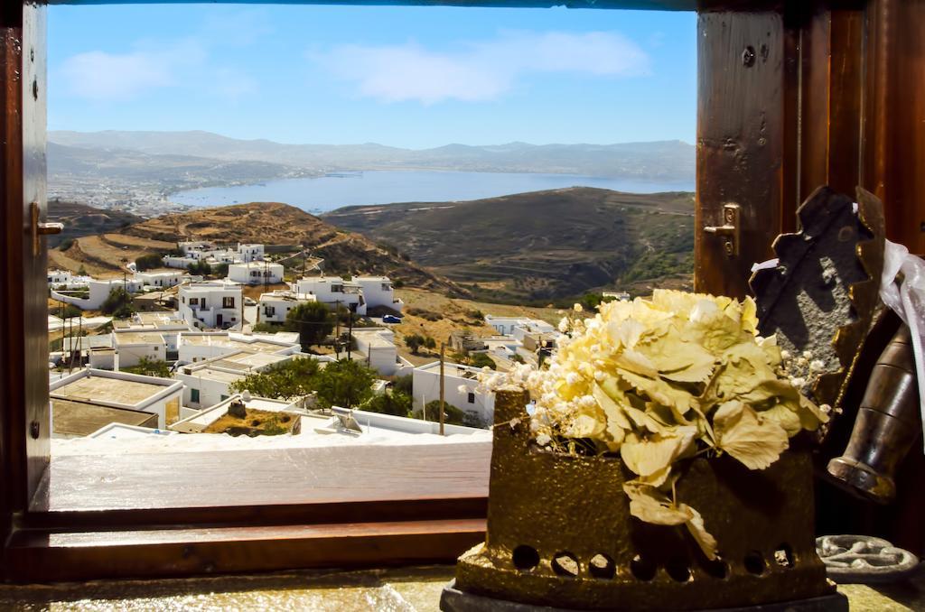 Holiday home Drougas' Windmill Plaka (Milos)