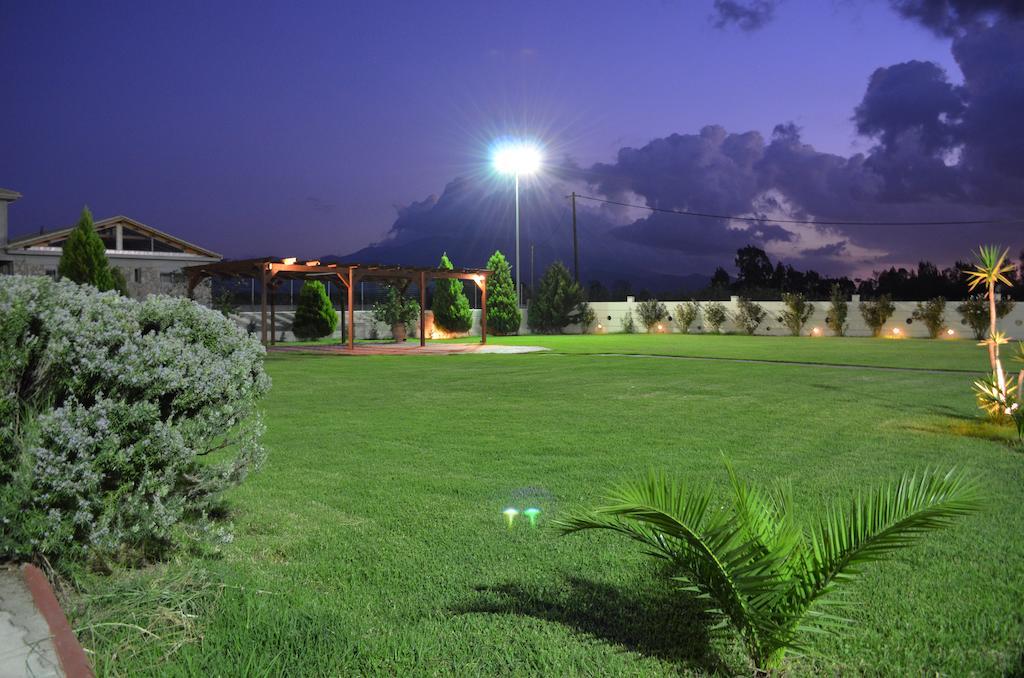 Aparthotel Ktima Xiliadou Chiliadou (Fokida)