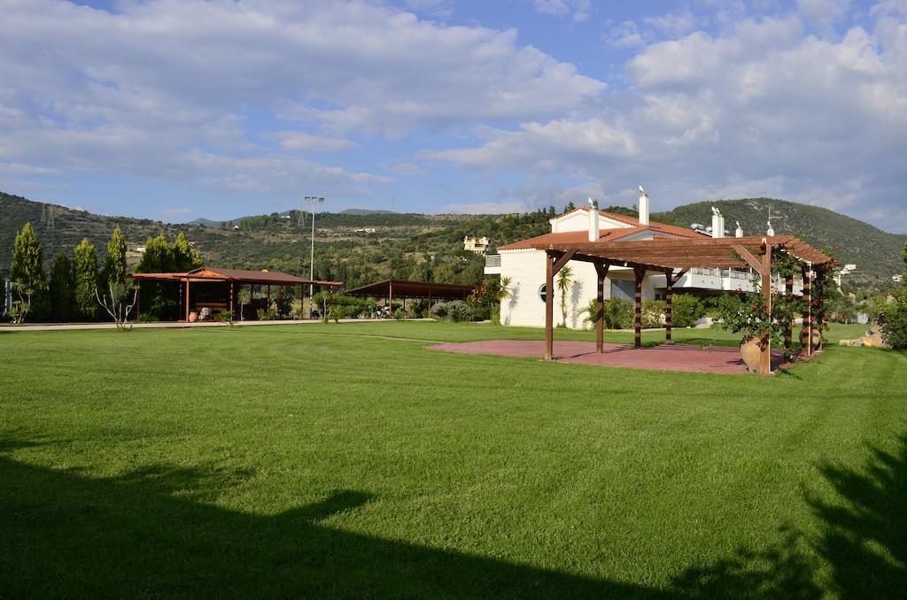 Aparthotel Ktima Xiliadou Chiliadou (Fokida)