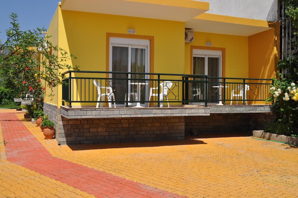 Apartment Metaxas