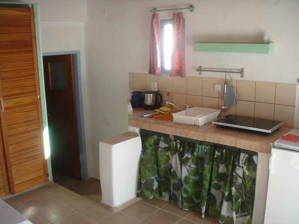 Apartment Christo & Studios Pollonia