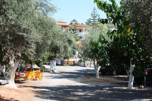 Aparthotel Resbithas *