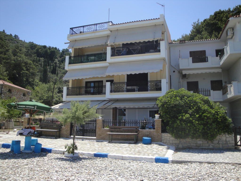 Apartment Avlakia Beach &