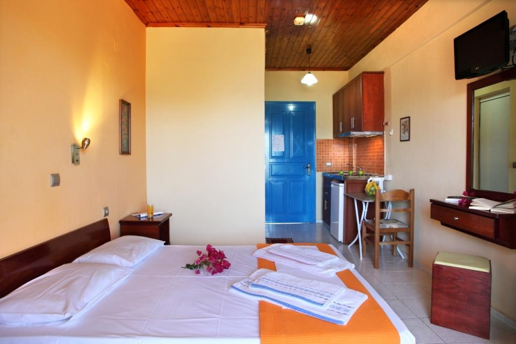 Apartment Paradise Studios Katomerion
