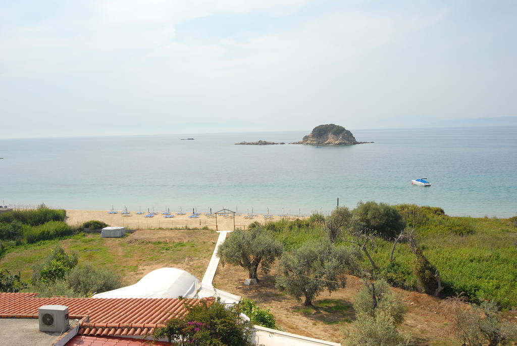 Aparthotel Zaharo And Lilian