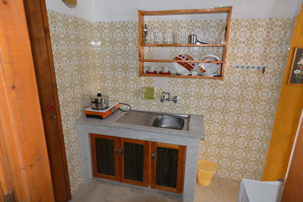 Apartment Studios Oasis Neos Marmaras