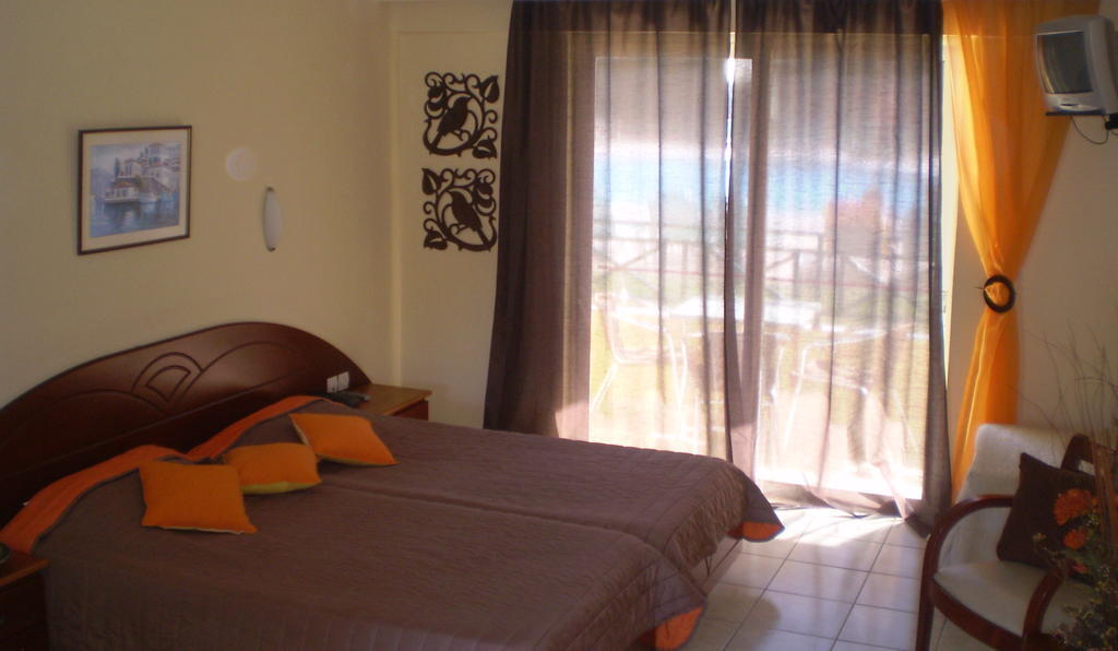 Damia Apts