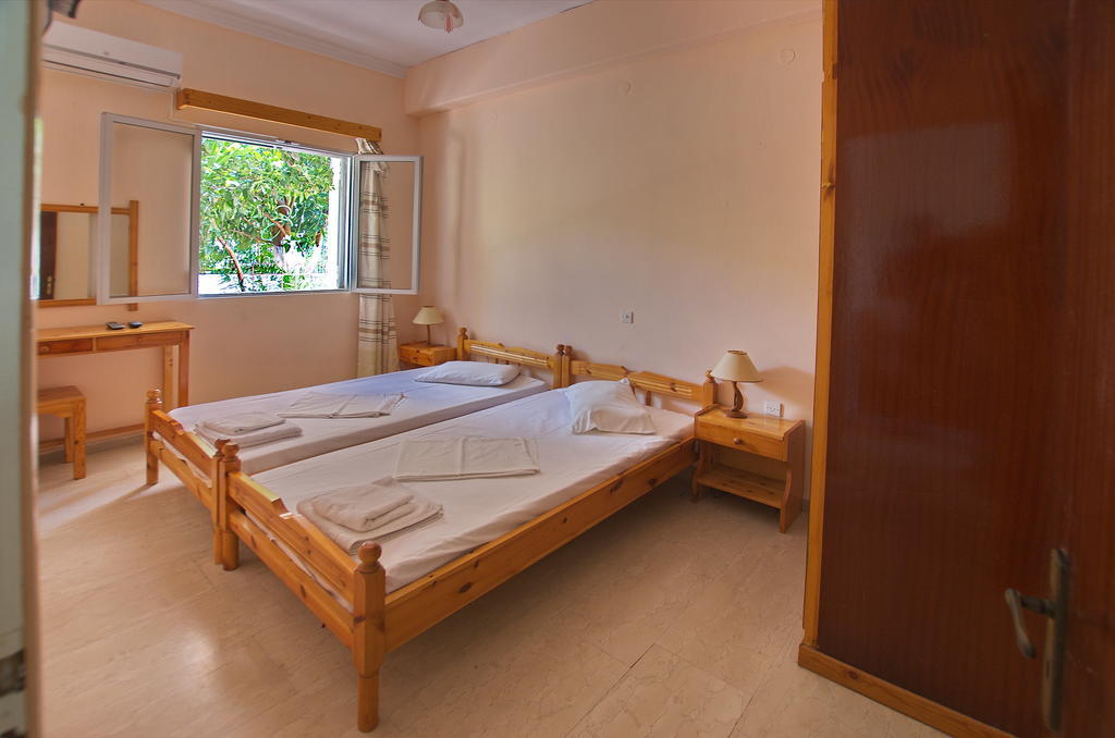 Aparthotel Villa Rebecca Agios Gordios (Corfu)
