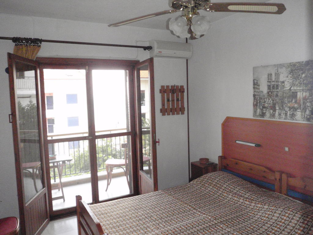 Apartment Studios Oasis *