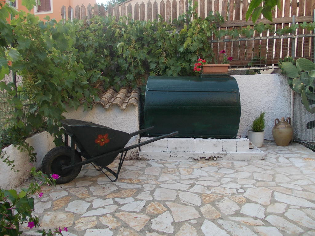 Apartment Salvanos Ipsos