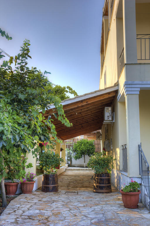 Apartment Salvanos Ipsos
