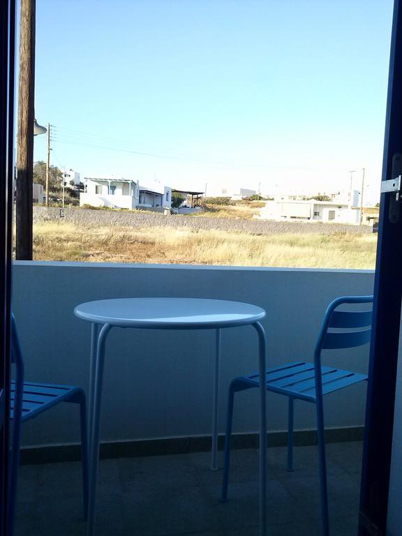 Apartment Eleni Adamantas (Milos)