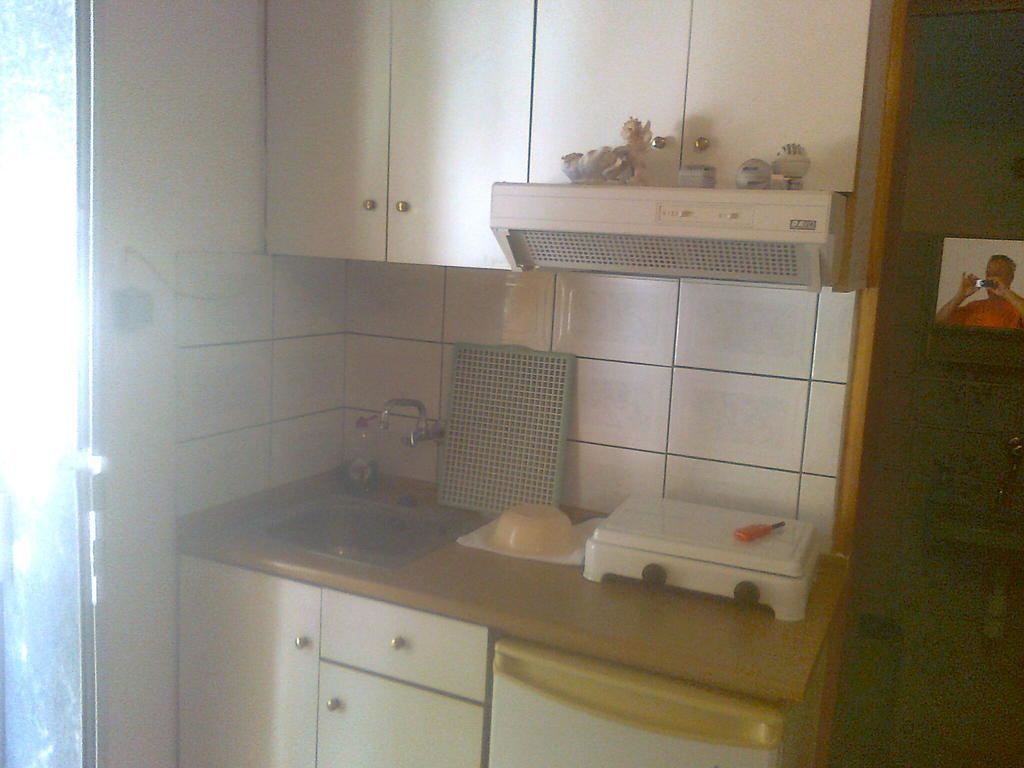 Apartment House Mantesos Koinira