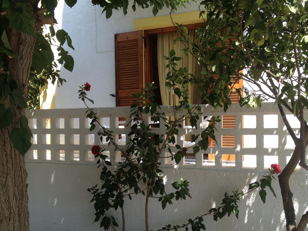 Hotel Sissy Aegina