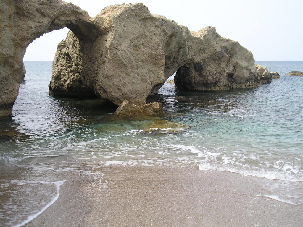 Roses Studios Karpathos Town (Pigadia)