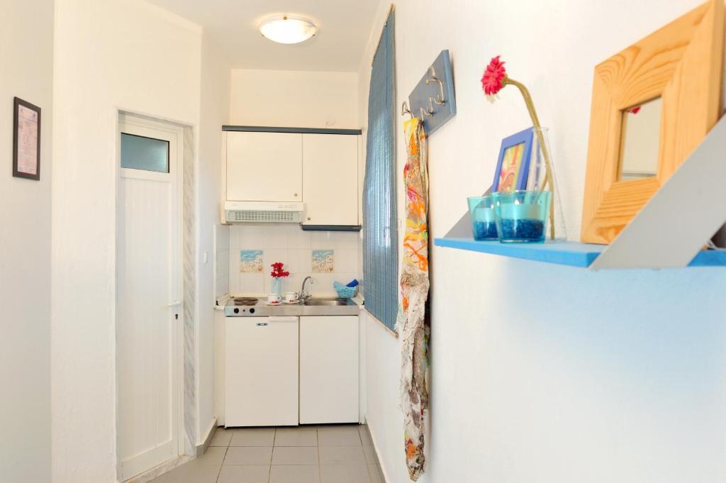 Apartment Aiolis Studios Porto Koufo