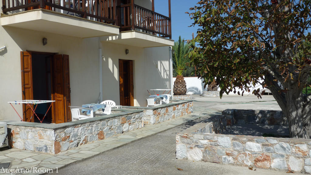 Nautilus βραχυχρονια μισθωση Skopelos Town