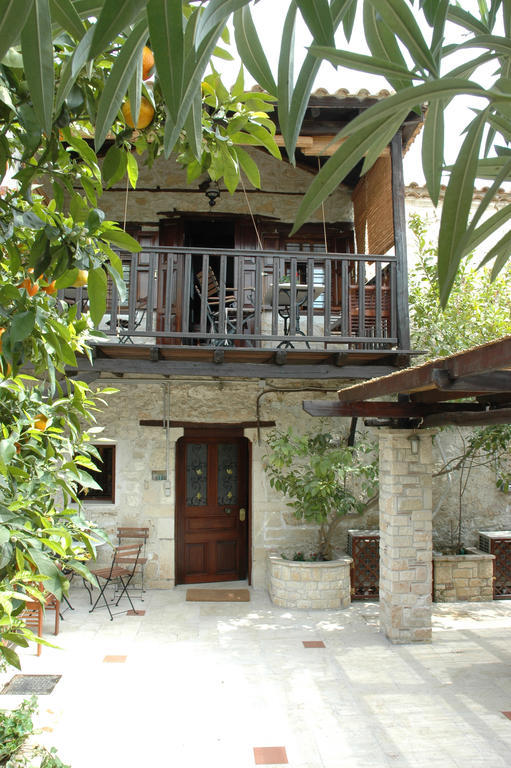 Katsaneiko Mansion