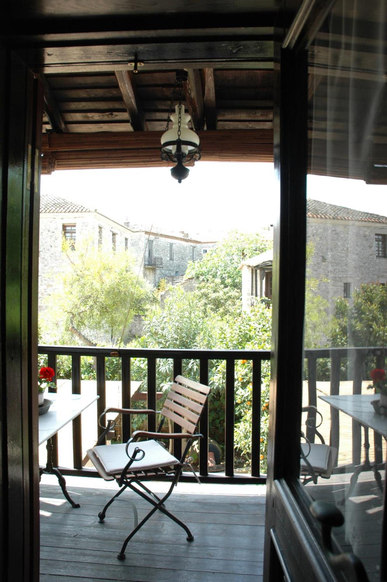 Villa Katsaneiko Mansion *