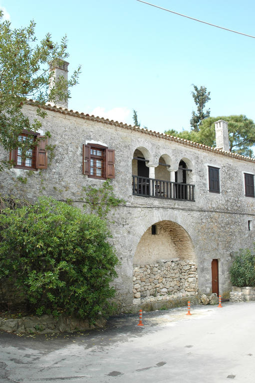 Katsaneiko Mansion