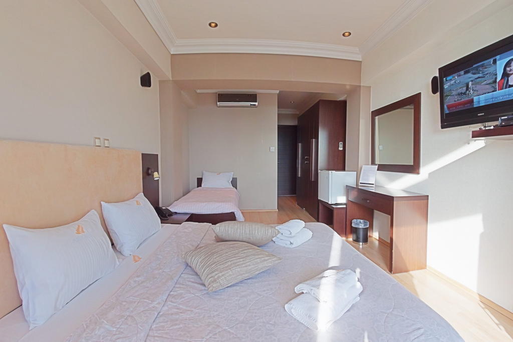 Hotel Amaris Wishes