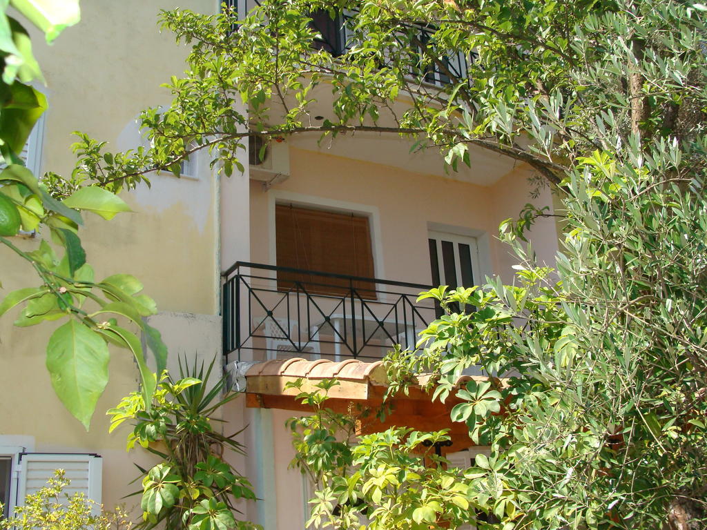 Apartment Galini *