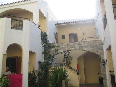 Aparthotel Alex Home Apartments