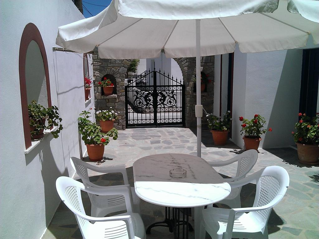 Guest house Rena Parikia (Paros)