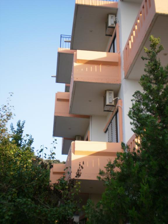 Pentari Stalos