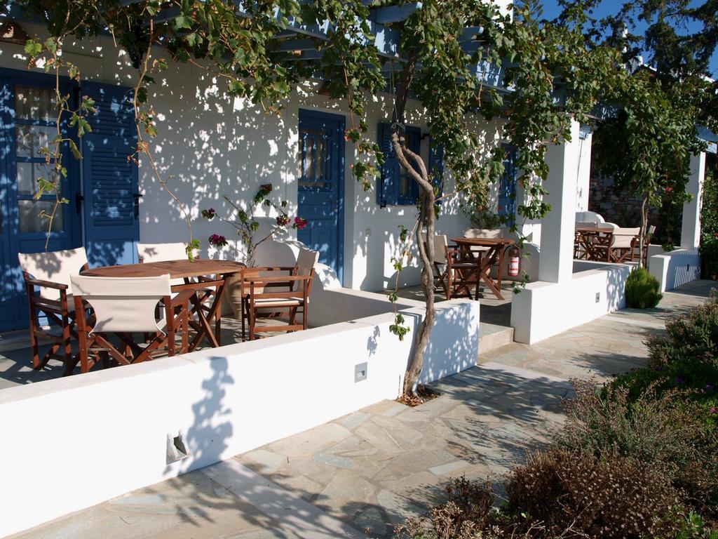 Narkissos Aliki (Paros)