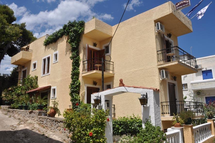 Artemis Agia Marina (Aegina)