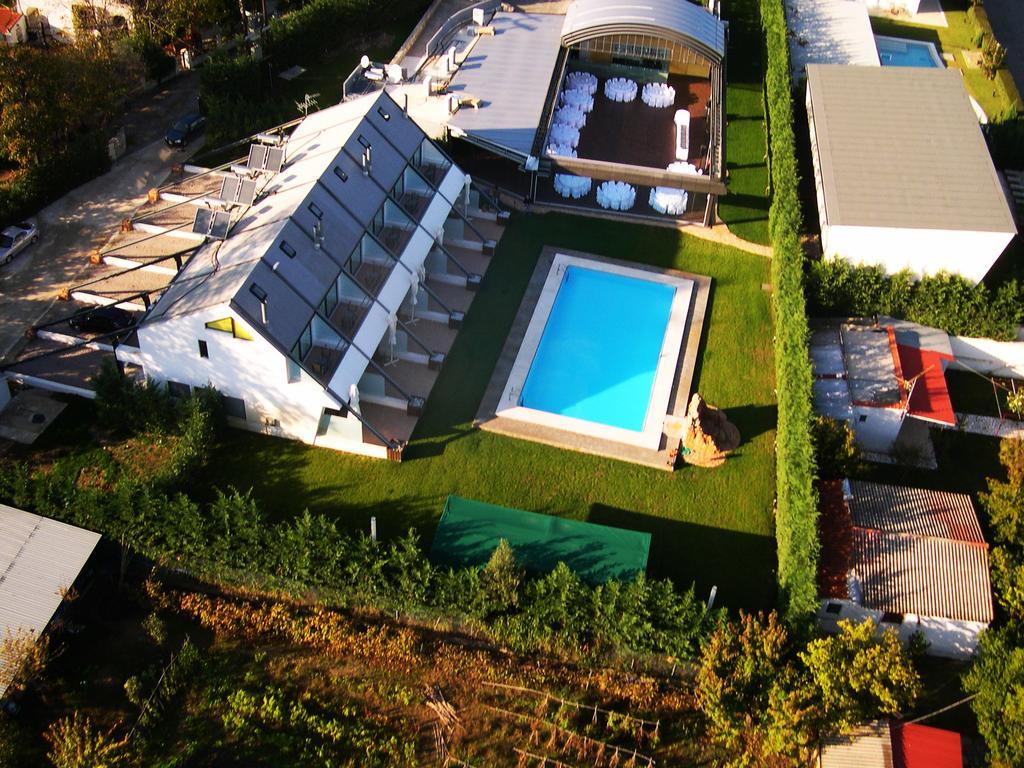 Aparthotel Ktima Karassou 3*