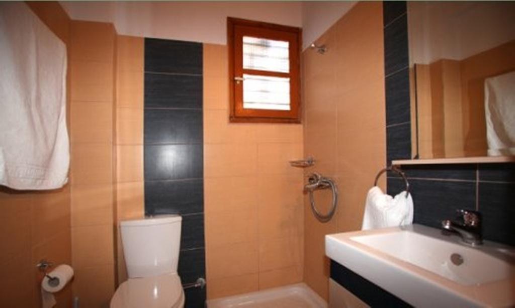 Guesthouse Christos Skopelos Town