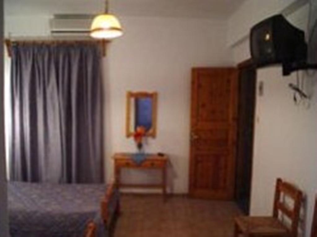 Guesthouse Christos