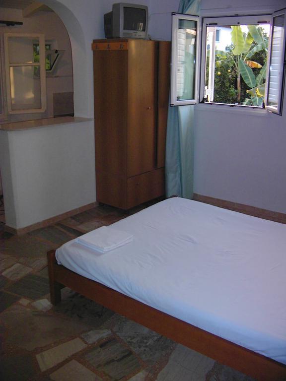 Aparthotel Banana Place 2*