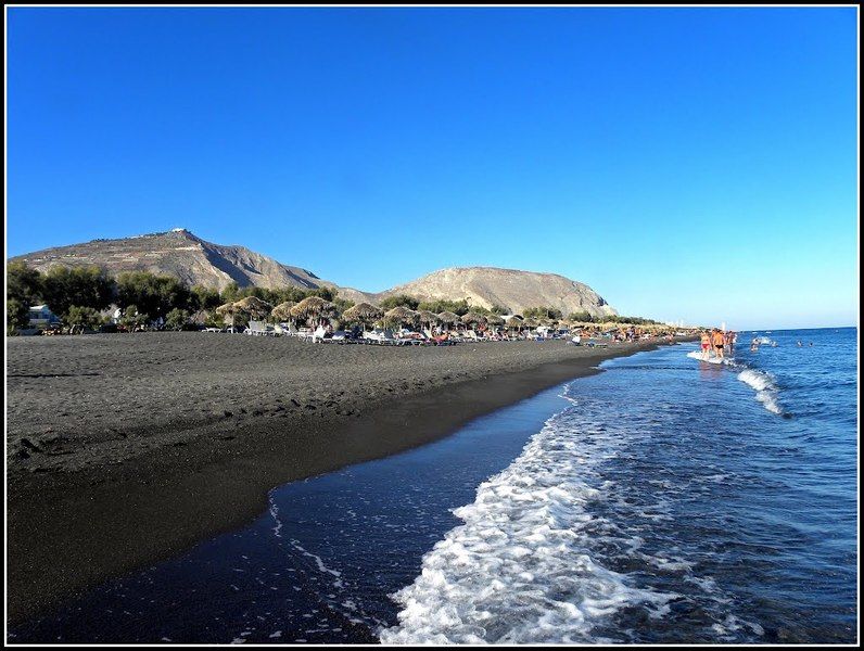 Dream Perissa (Santorini)