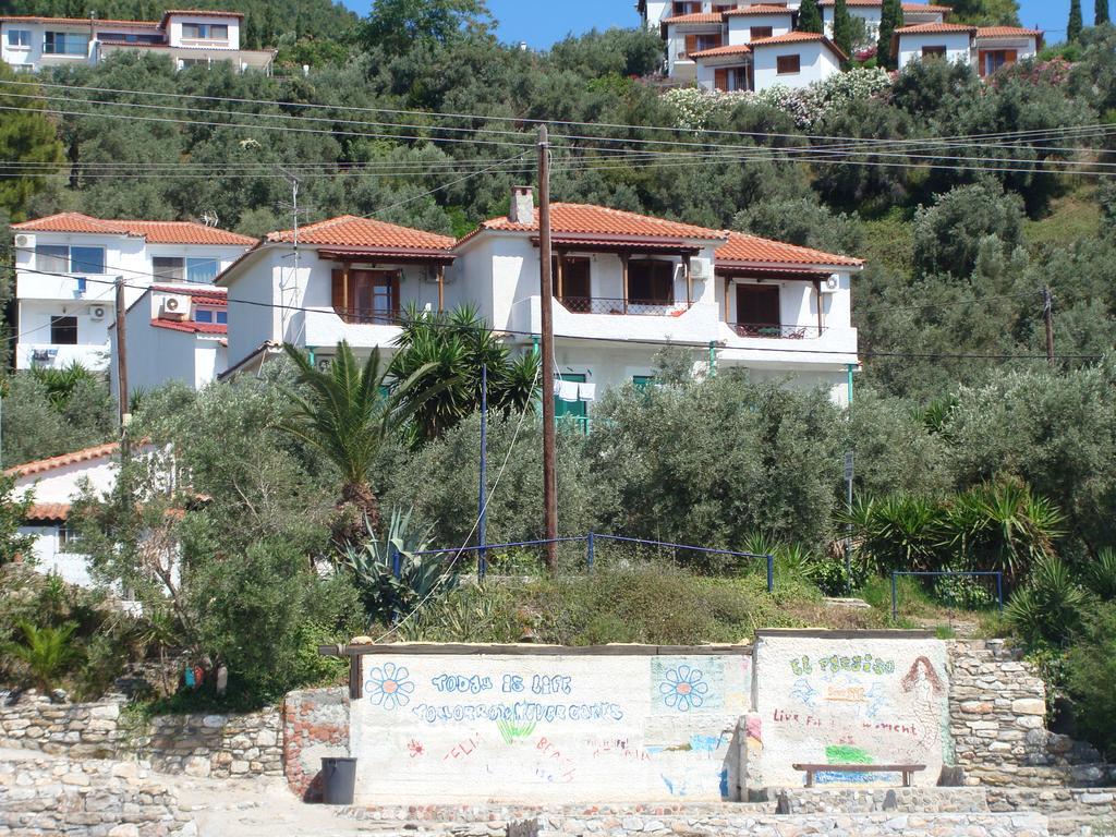 Azalea Megali Ammos (Skiathos)