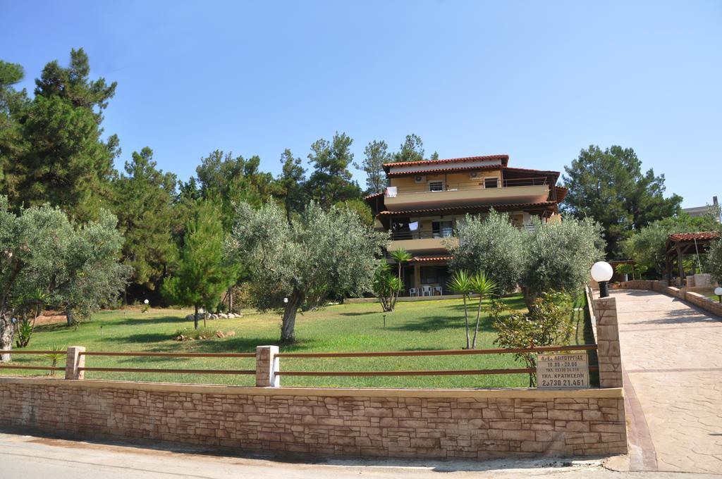 Apartment Bambola Nea Moudania