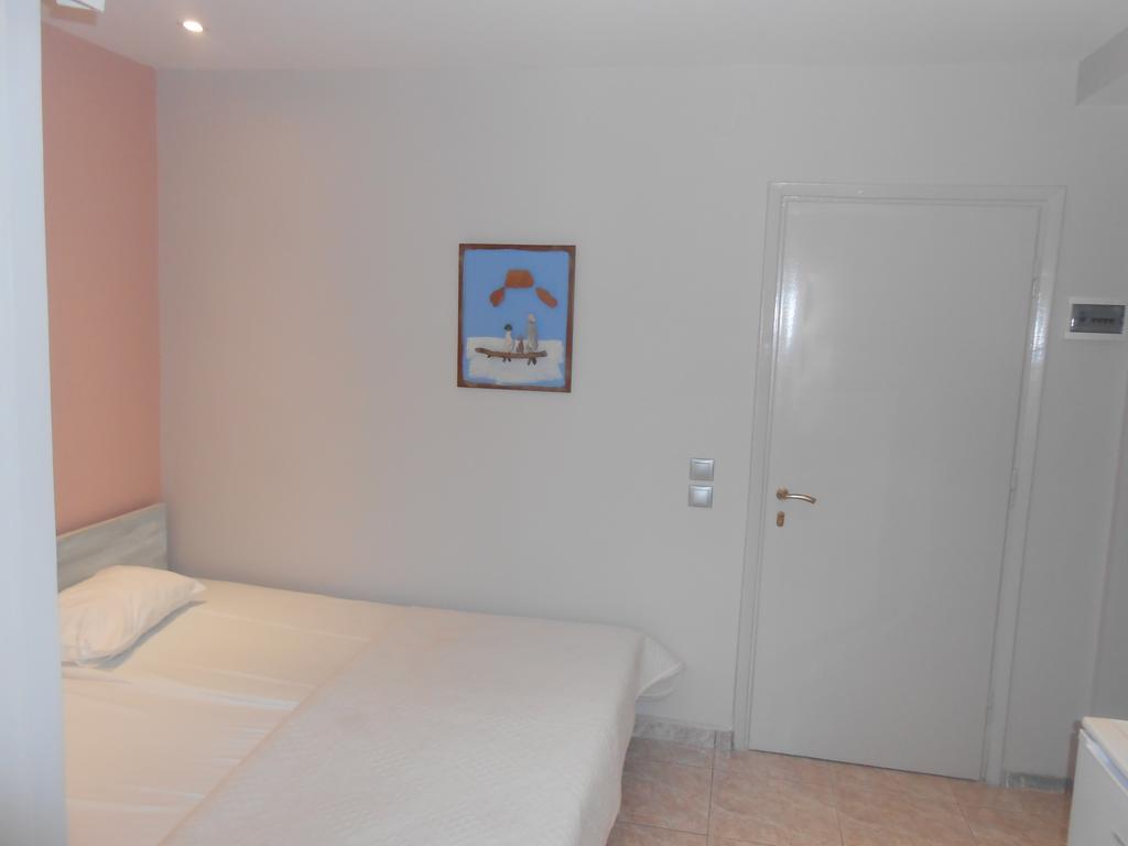 Hotel Assini Beach